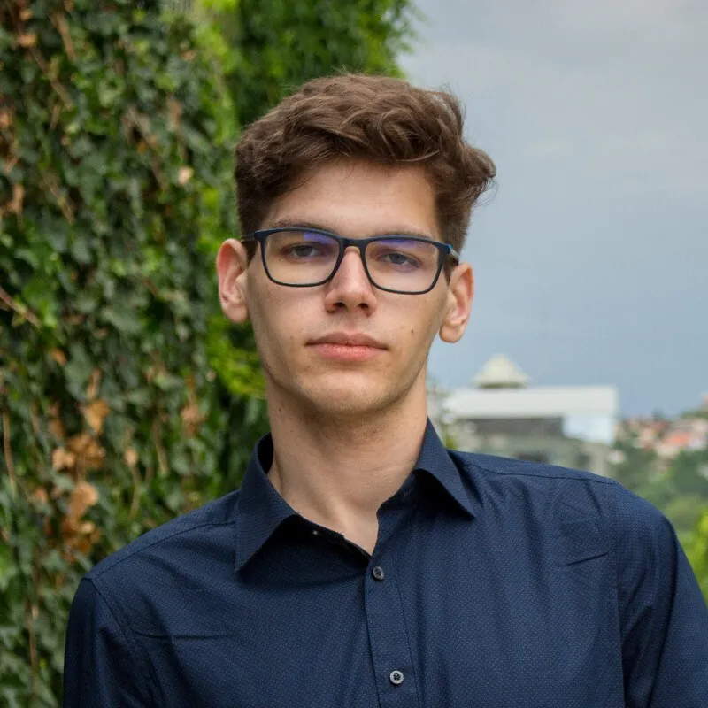 Laszlo